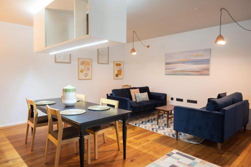 Loungy Porto