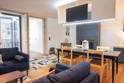 Loungy Porto