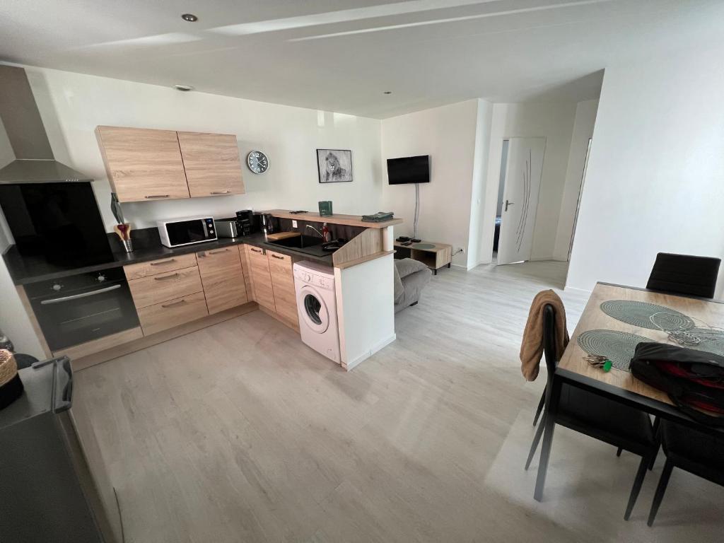 Appartement Lourdes : Superbe T2 42m2 5 Chaussée du Bourg 65100 Lourdes