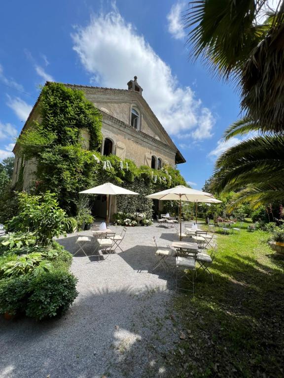 Louvre Luxury Apartment & SPA