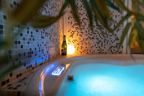 Love - Duplex avec Jaccuzzi - Balcon - Vue Mer