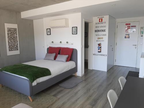 Love' in Aveiro Apartments - Blanc