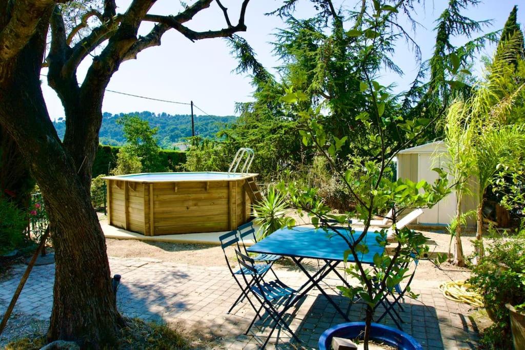 Love Room Narbonne