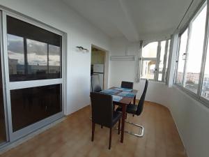 Love shack Flat in Quarteira Center