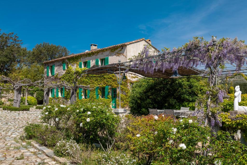 LOVE&SPA2 83500 La Seyne-sur-Mer