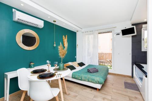 Love Suite and SPA - CANNES