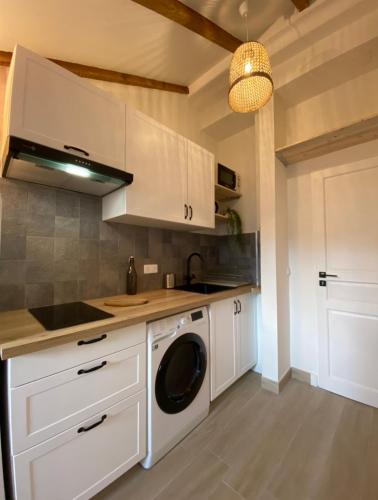 Lovely 1 Bedroom Apartment - Heart of Nice