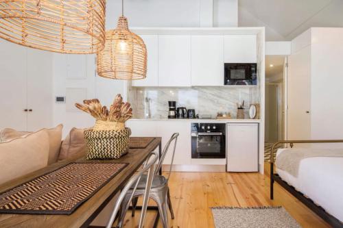 Lovely 1 Bedroom apartment with balcony