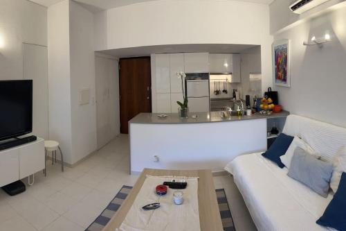 Lovely 1 bedroom flat with directly access to the beach