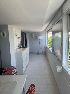 Lovely 1 bedroom flat with directly access to the beach