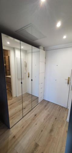 Lovely 1 bedroom vacation home with free parking.