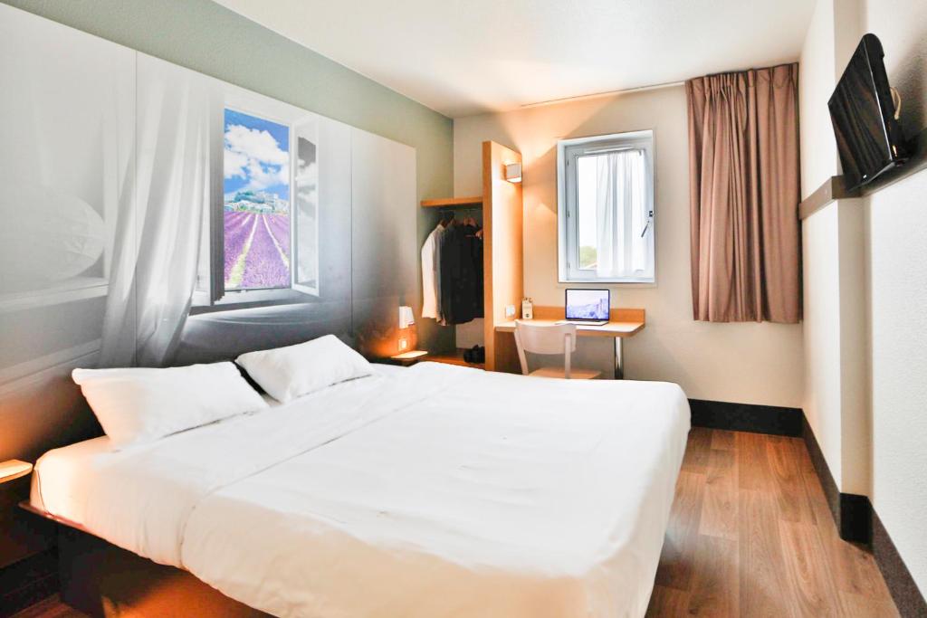 Lovely 2 bed apartment in central St Tropez 83990 Saint-Tropez