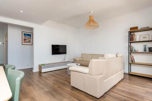 Lovely 2 Bedroom Apartment in Caparica