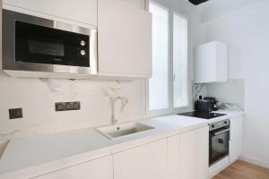 Appartement Lovely 2BR - Near La Sorbonne & Quartier Latin 14 RUE XAVIER PRIVAS PARIS 75005 Paris Île-de-France