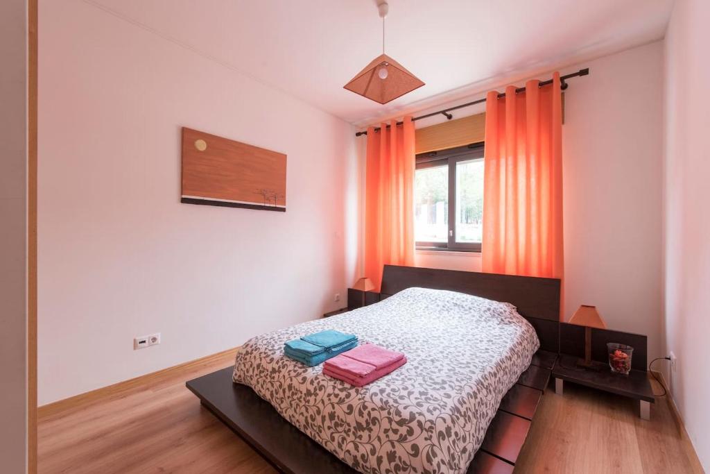 Lovely 3 bedroom for the Perfect stay in Lisbon Rua Engenheiro Cunha Leal, nº 18 r\\c dir., 1950-115 Lisbonne