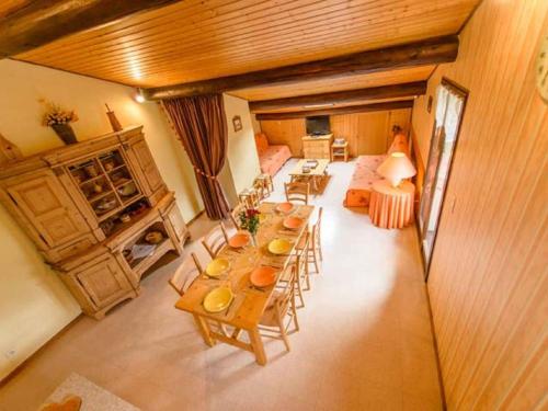 Lovely apartment in Chatel with balcony