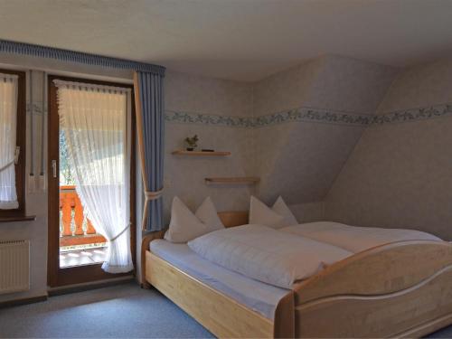 Lovely Apartment in Oberkirchen near Golfing and Horse Riding