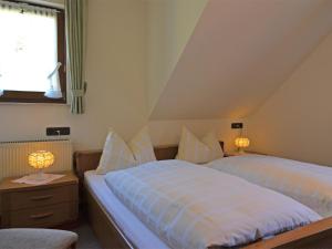 Lovely Apartment in Oberkirchen near Golfing and Horse Riding