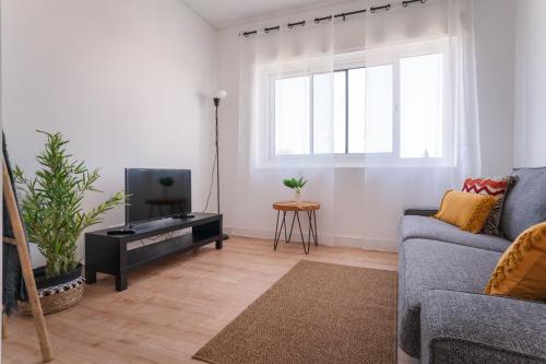 Lovely Apartment in Portimão with River view