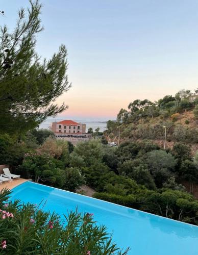 Lovely Apartment in Théoule-sur-Mer, Next to Cannes