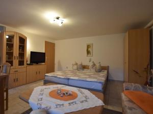 Lovely Apartment near Sea in Klutz