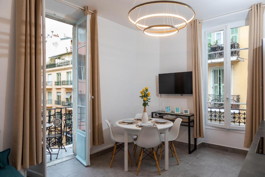 Lovely apartment with terrace Nice centre 4 Rue Joseph Fricero, 06000 Nice