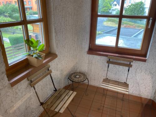Lovely Central Located- Train, Restaurants & Spa
