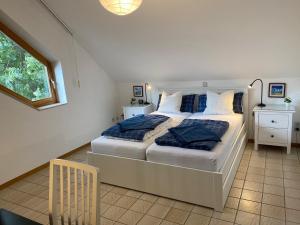 Lovely Central Located- Train, Restaurants & Spa