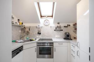 Lovely City Center Apartment