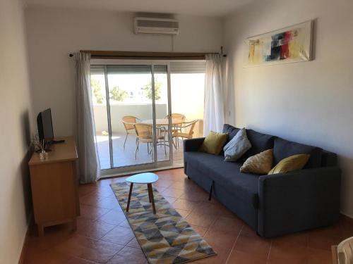 Lovely first floor apartment with pool