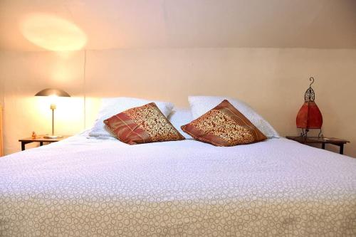 Lovely flat in the heart of the medieval city