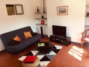 Appartement Lovely flat in the heart of the medieval city 15 Rue Massillon 83400 Hyères Provence-Alpes-Côte d\'Azur