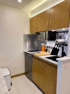 Lovely studio - heart of Menton, near the beach.