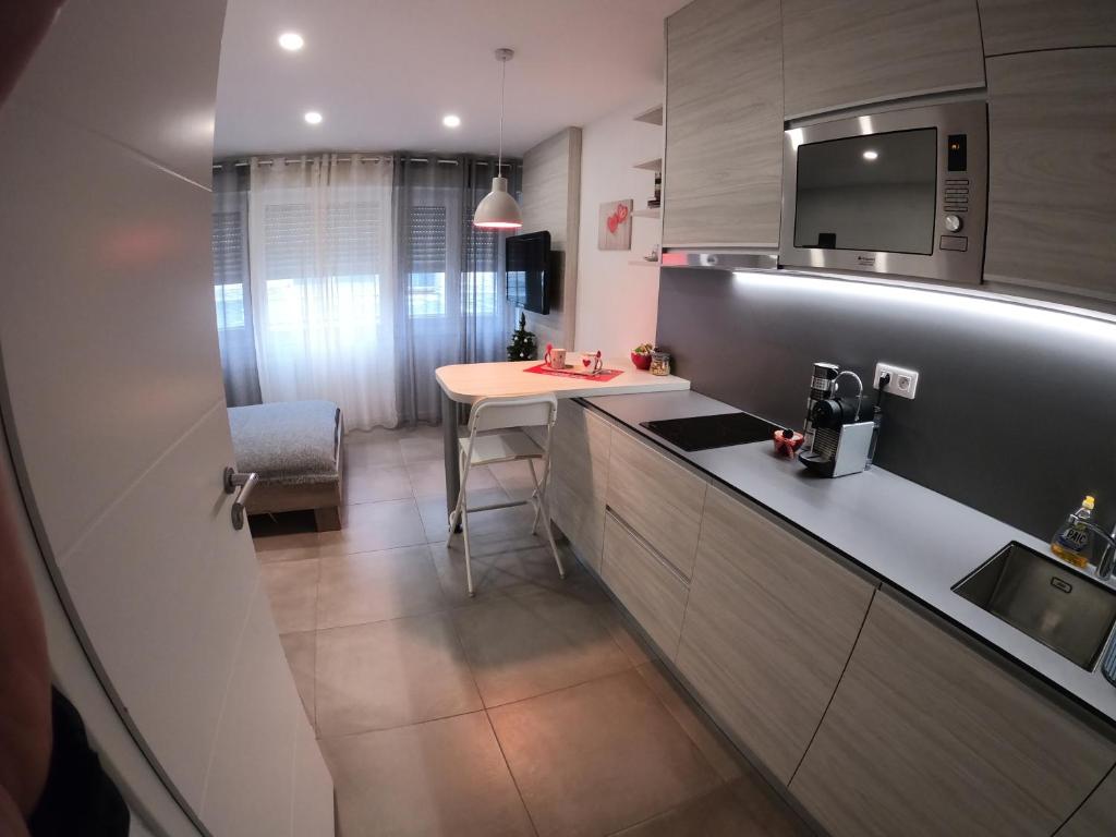 Lovely & sunny loft heart of Nice with A/C! 06000 Nice