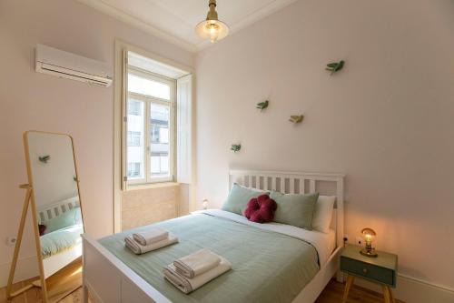 LovelyStay - 2BR Flat with AC in Duque de Loulé