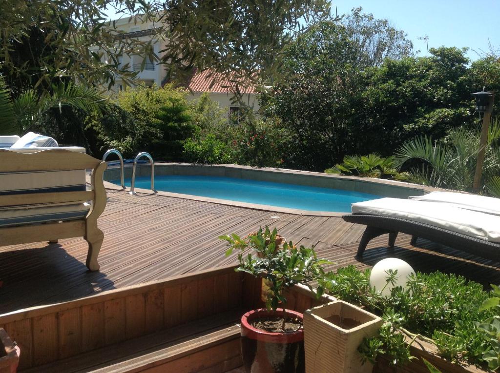 LovelyStay - Deluxe 2BR Duplex with Splendid View 4050-553 Porto