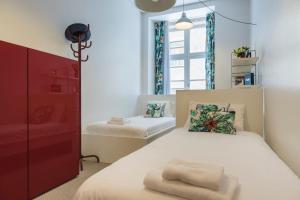 LovelyStay - Downtown Cosy Wonder