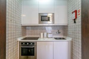 LovelyStay - Genuine Bonfim Balcony Flat