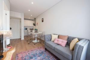 LovelyStay - Hello Porto Apartment by metro station