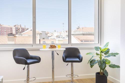 LovelyStay - Light & Comfy Flat