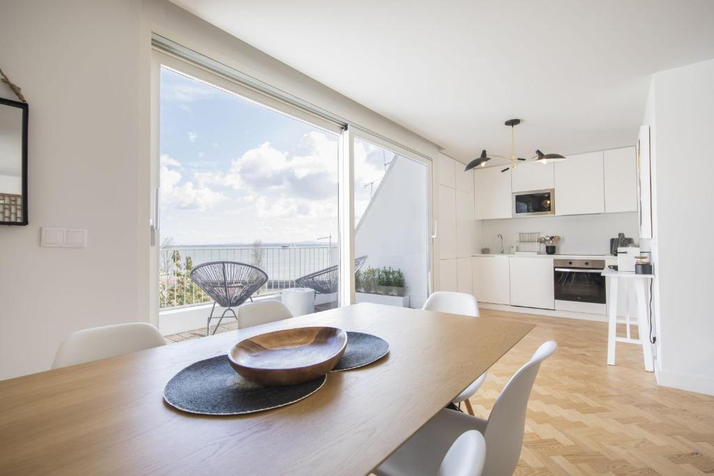 LovelyStay - Penthouse on The Tagus in Alfama 10 Largo do Marquês do Lavradio, 1100-334 Lisbonne