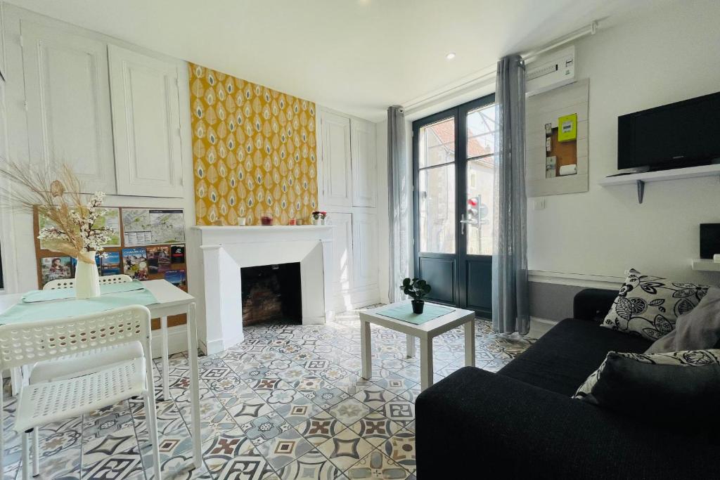 LovelyStay - Porto Box