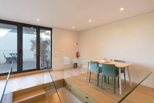 Appartement LovelyStay - Primrose 2BR Flat with Free Parking, AC and Balcony 178 Rua do Breiner 1.4 4050-126 Porto Région Nord