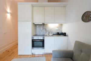 LovelyStay - Quiet & Modern Loft minutes away from iron bridge