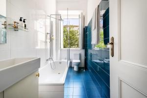 LovelyStay - The Wanderers Hideout