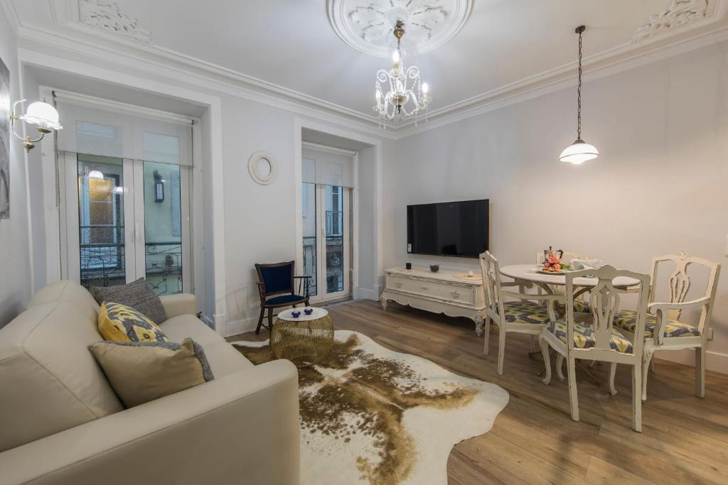 Appartement LovelyStay - Vintage Flat Near Santa Justa Elevator! Rua do Duque 8 1200-159 Lisbonne