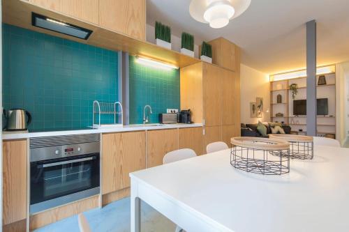 LovelyStay - Wide & Bright 4 Families