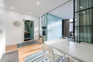 LovelyStay - Wohaza Apartment with free private parking