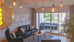 Lucky Star Marina Apartment