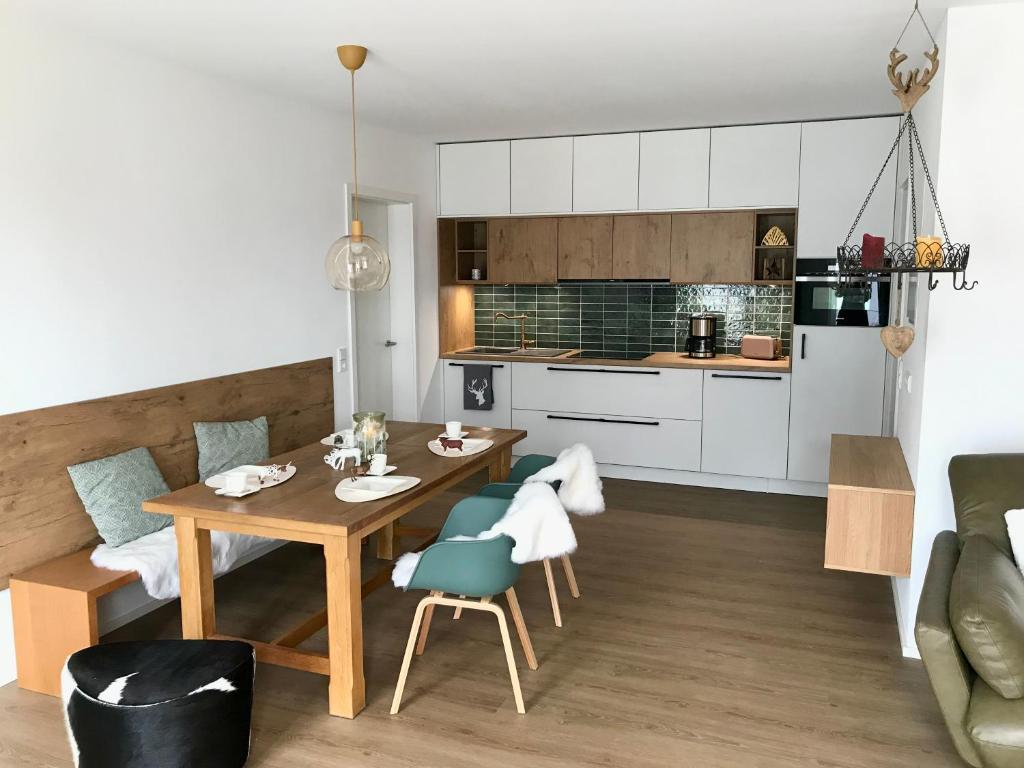 Appartement LÜFTLE neue gemütliche große Familien Ferienwohnung im Allgäu 19 Sankt-Katharina-Straße 88364 Wolfegg